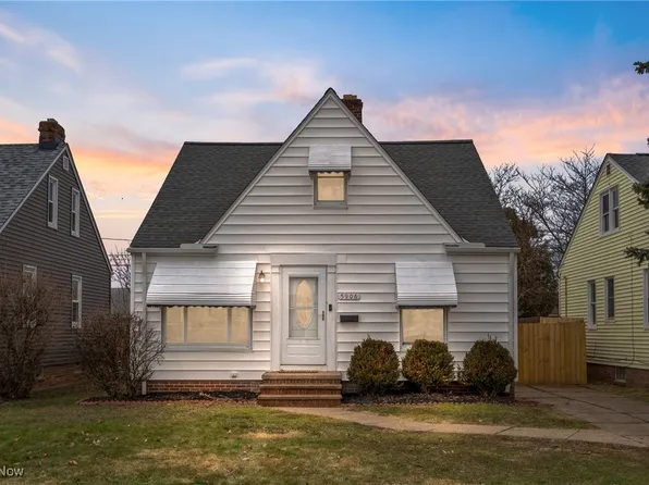 5906 Morningside Dr, Parma, OH 44129