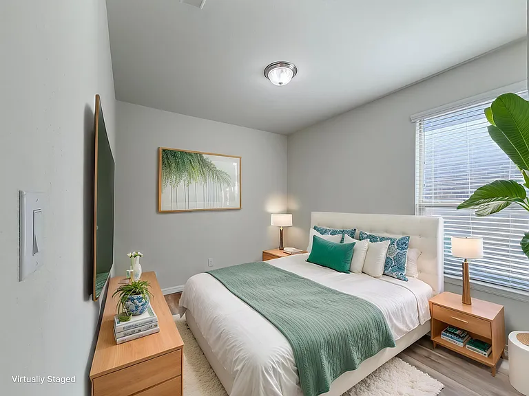1117 Genola Dr — Photo 11