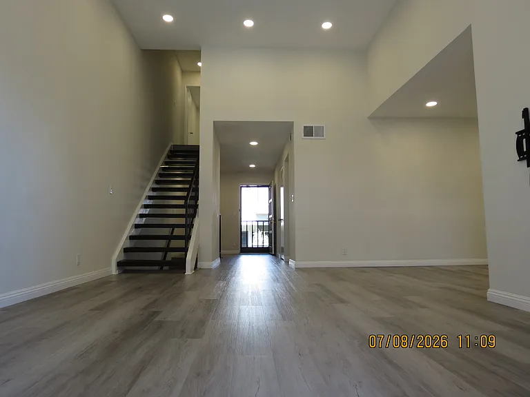 203 Ridge Terrace Ln — Photo 11