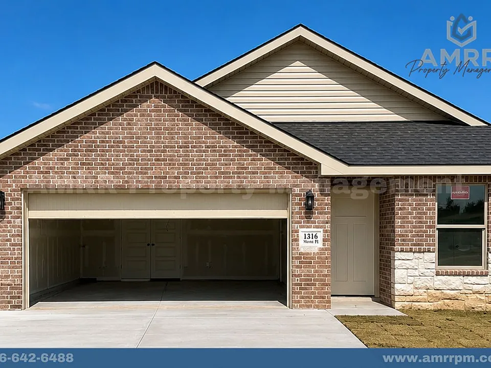 1316 Sioux Pl