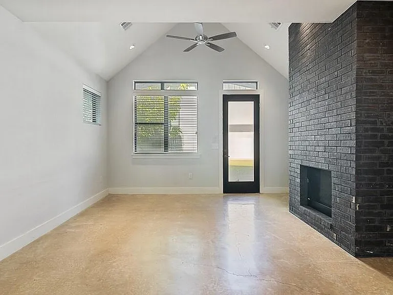 5611 William Holland Ave #D — Photo 3