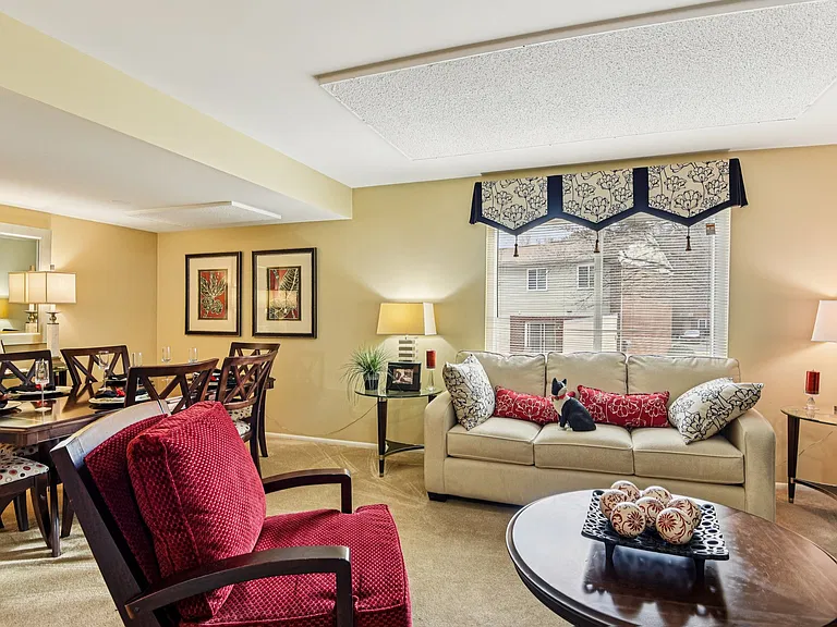 Howard Hills Rental Townhomes and Duplexes — Photo 97