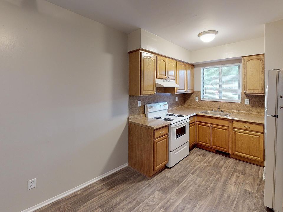 Hidden Pond Apartments 525535 Pontiac St Oxford, MI Zillow