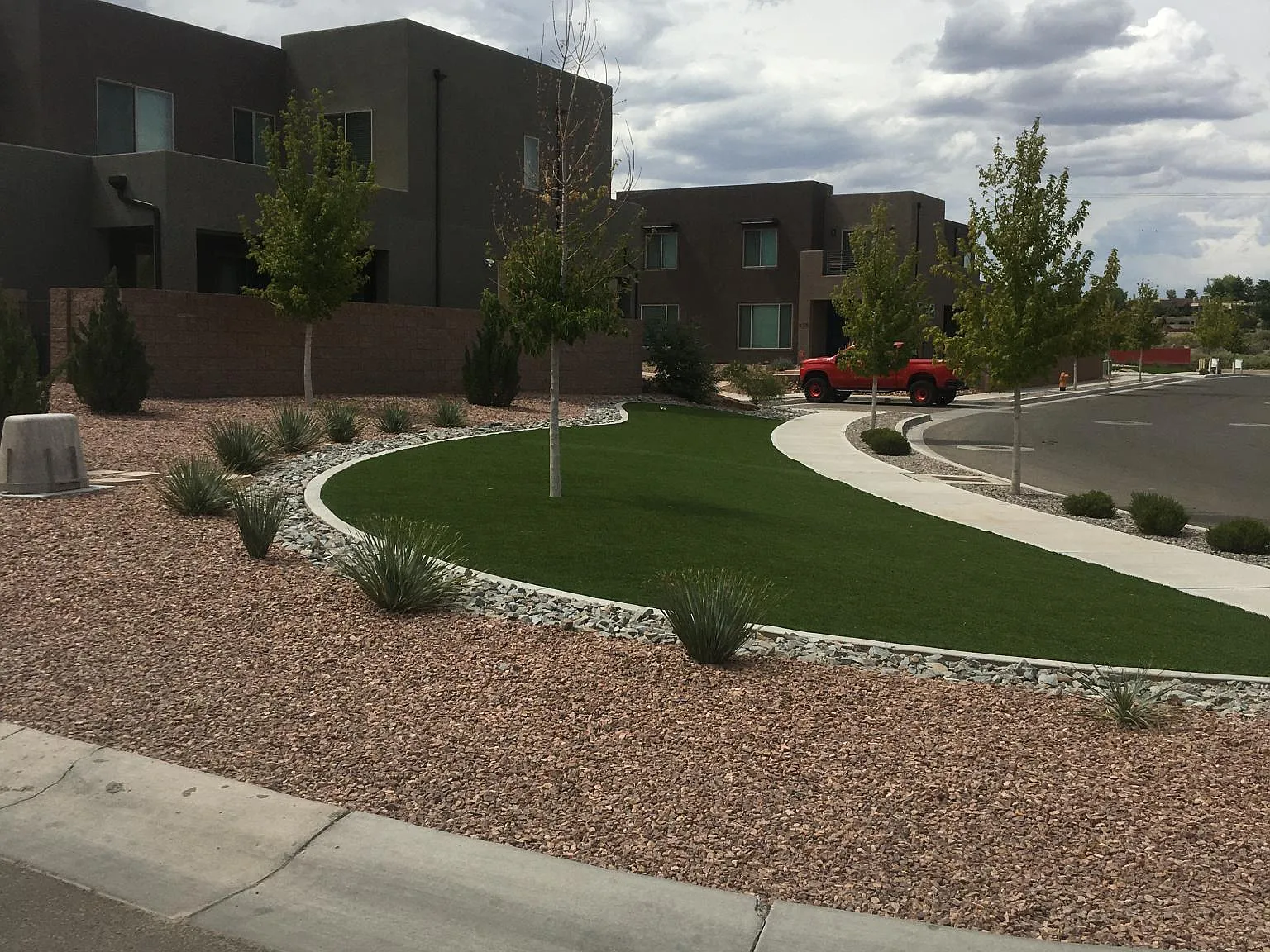 4113 Sumac Dr NW — Photo 3
