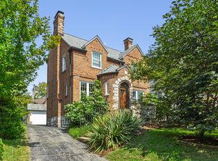 7421 Stanford Ave, Saint Louis, MO 63130