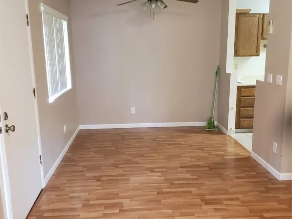 2069 California Ave APT 17D, Wahiawa, HI 96786