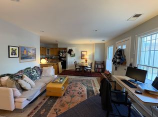 1501 Freedom Way SE APT B, Washington, DC 20003