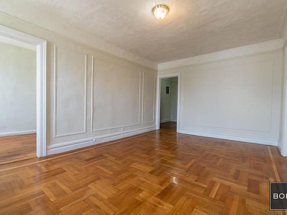 2nd image of 108 Park Ter E APT 5D