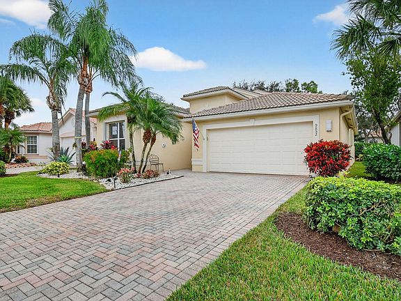 3rd image of 9852 Tallyrand Drive
