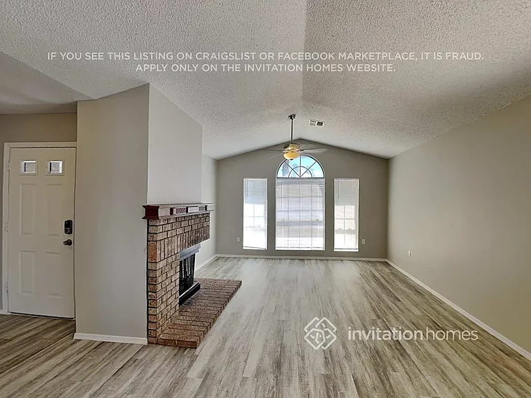 550 N 64th St — Photo 19