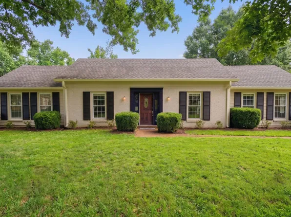 1006 Boxwood Dr, Franklin, TN 37069