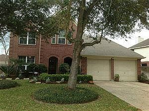 2nd image of 4011 Stonehurst Dr