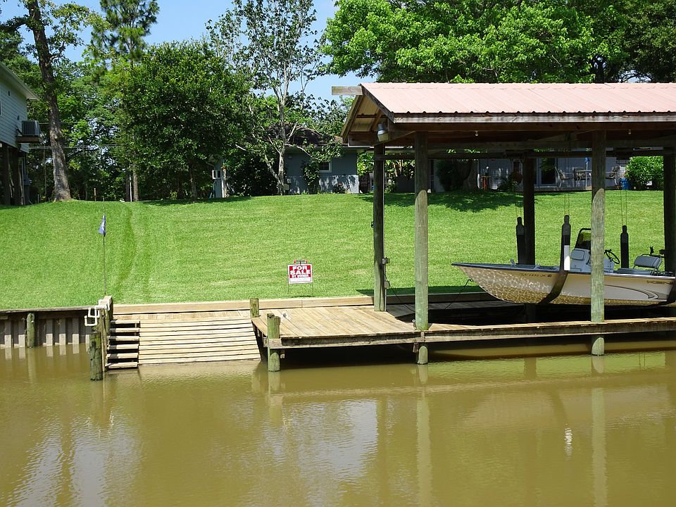 View of ramp and stairs