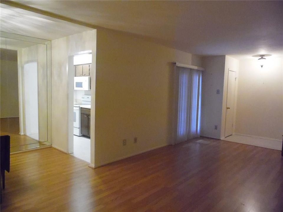 1st image of 2805 Lineville Dr APT 107