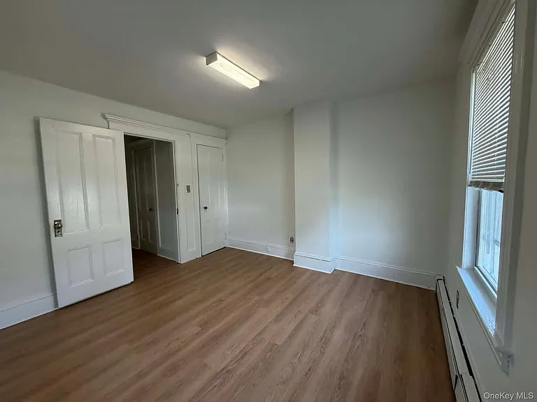 37 Riverside Dr #B — Photo 11