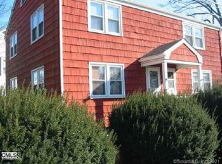 4 Carlson Ct, Norwalk, CT 06855