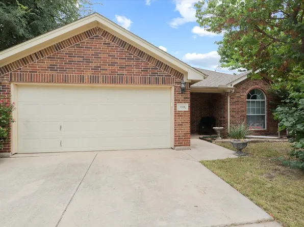 1220 Round Pen Run, Haslet, TX 76052