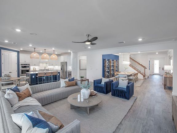 Open gathering room - perfect for entertaining