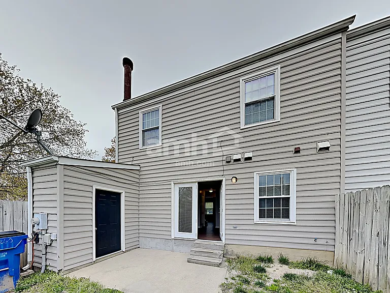 8260 McGuire Dr — Photo 17