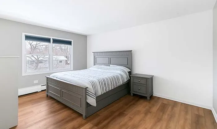 565 Maple Ave #8 — Photo 6