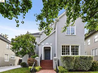 700 Trestle Glen Rd, Oakland, CA 94610