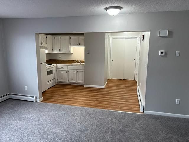 1st image of 31 Vernon Ave #D