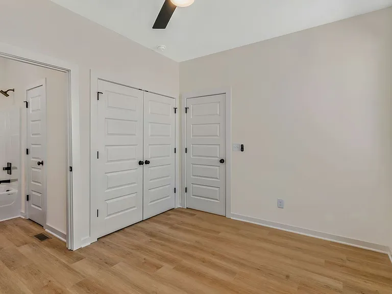 310 Cedar St — Photo 24