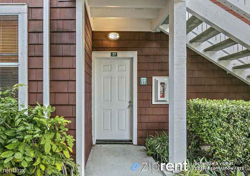 1st image of 27 Marina Lakes Dr
