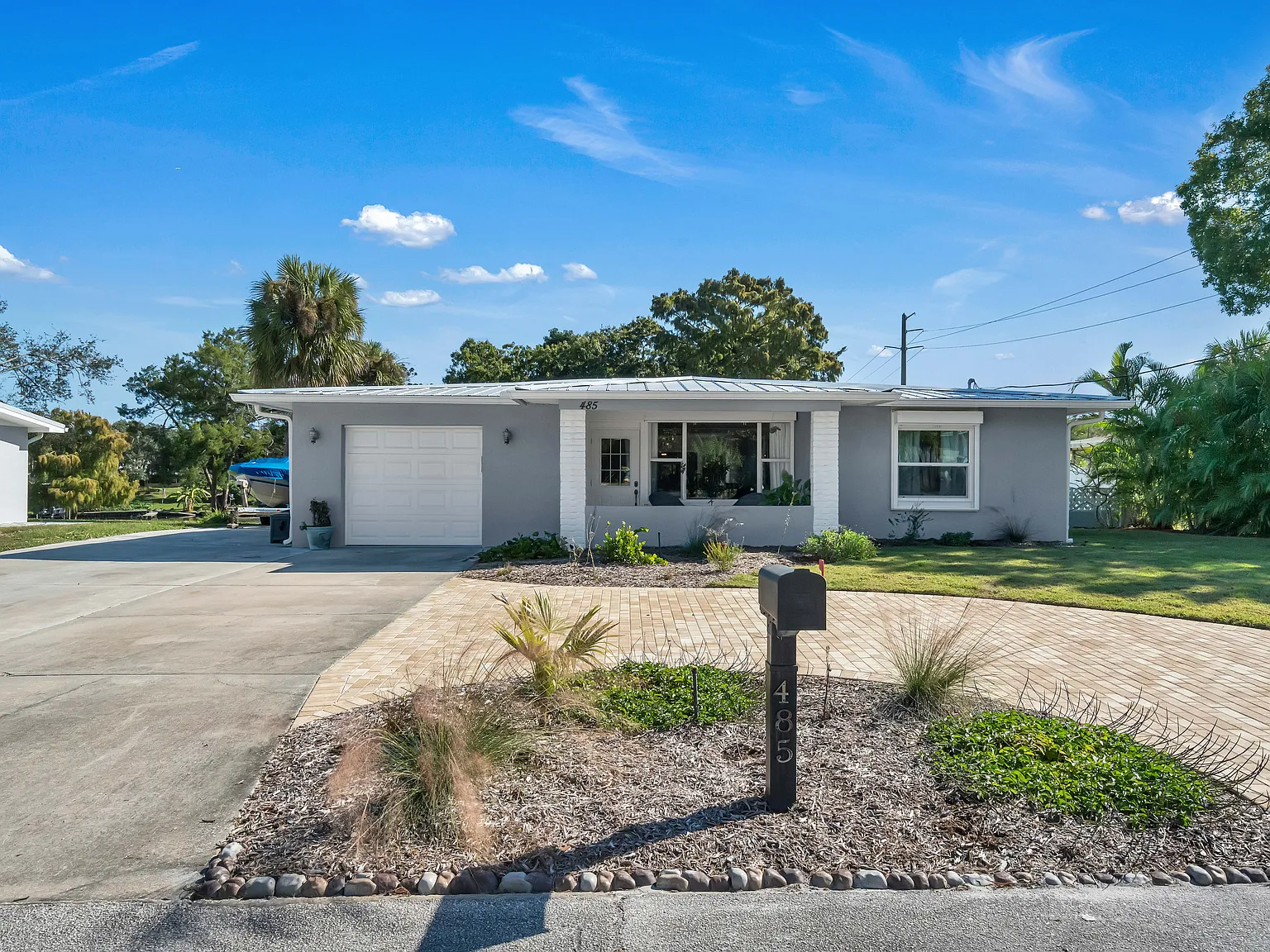 3 bed, 1700 sqft, $2,900 — Photo 3