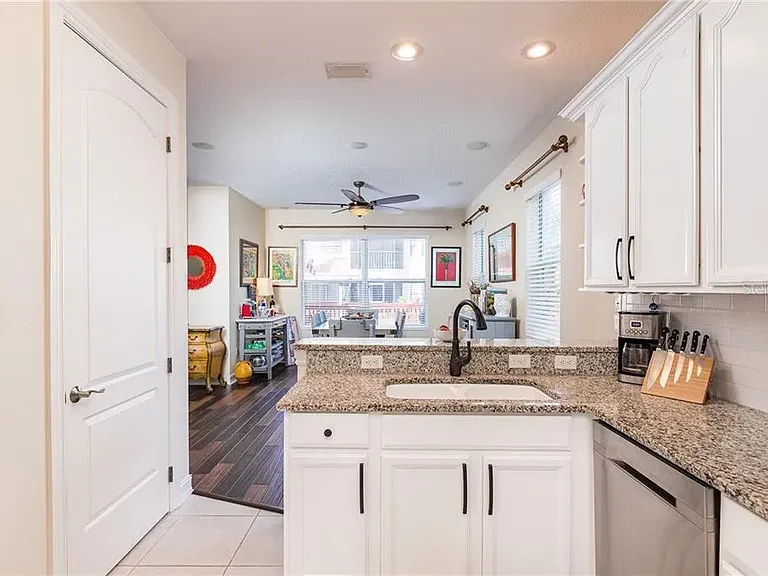 10432 La Mirage Ct — Photo 16