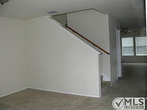 3rd image of 2824 Bluffs Ct