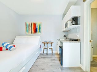 1320 W Balboa Blvd UNIT C, Newport Beach, CA 92661