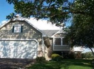 12555 Flintwood St NW, Coon Rapids, MN 55448