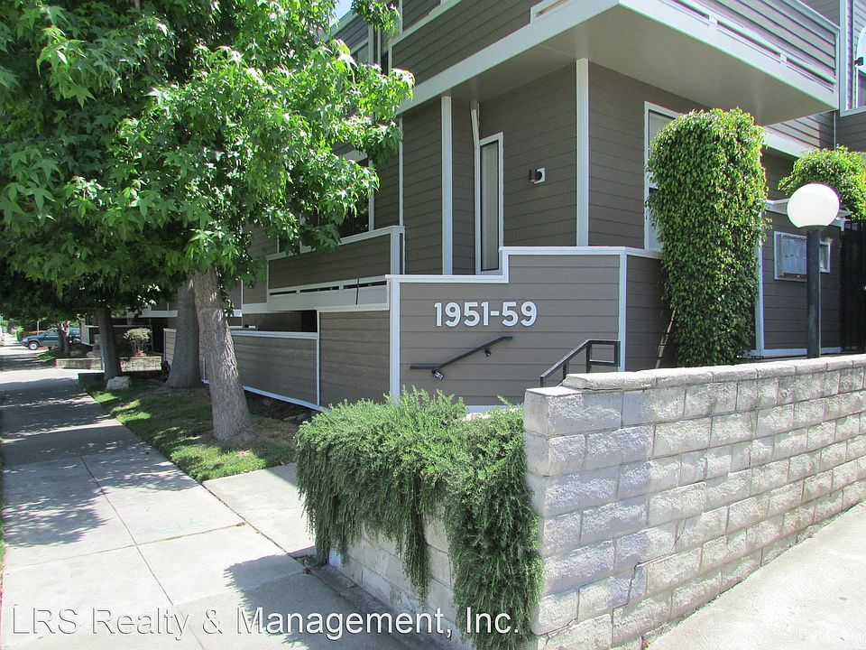 1st image of 1955 Barry Ave
