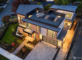 928 and 926 18th Avenue W, Kirkland, WA 98033