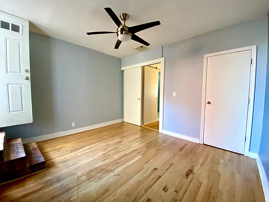 Rented by Compass | media 9