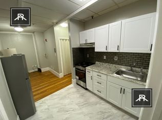 877 Beacon St #12, Boston, MA 02215