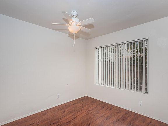 5th image of 4140 Mississippi St APT 3