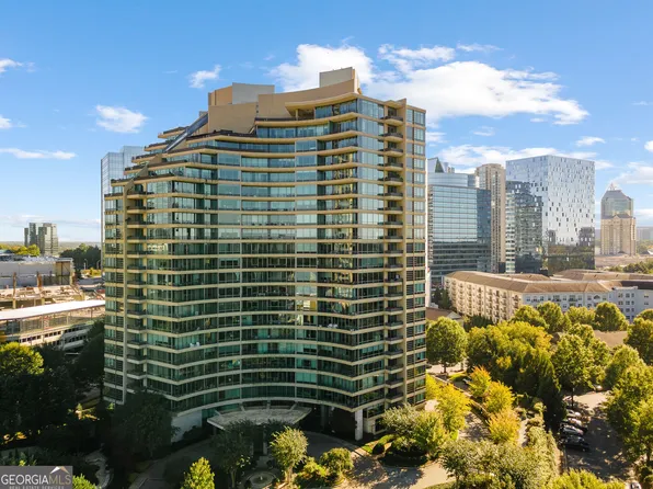 700 Park Regency Pl NE APT 604, Atlanta, GA 30327