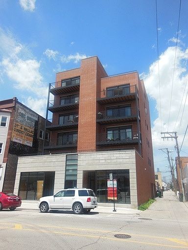 1st image of 214 W 31st St APT 4W