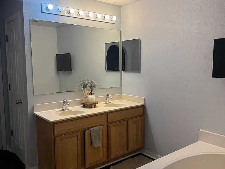 10333 Woodley Point Rd — Photo 9