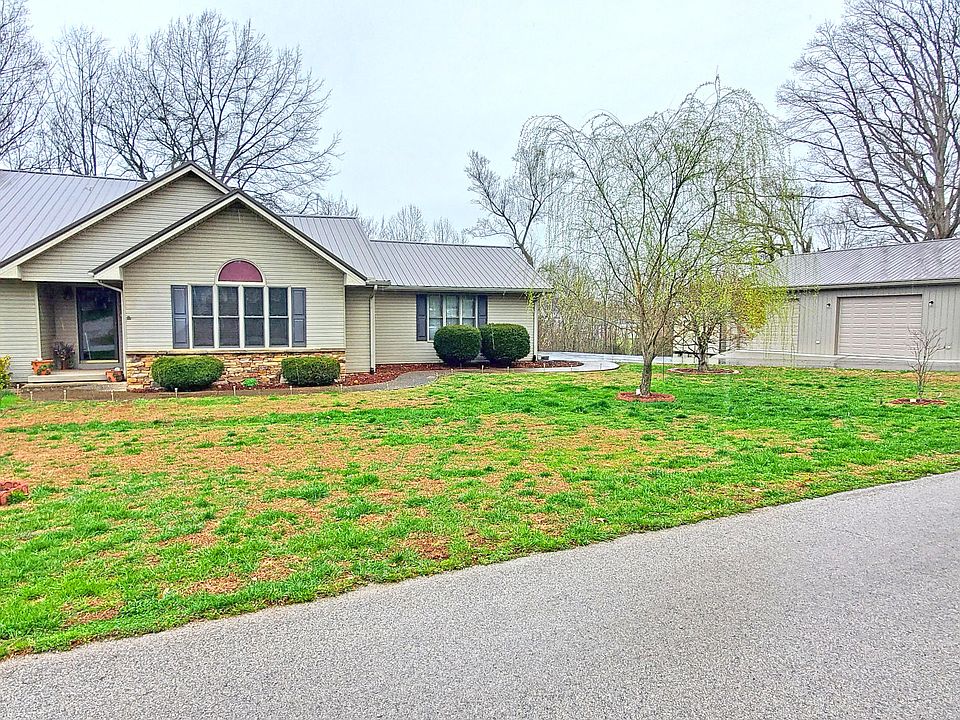 1st image of 69 Country Meadow Ln