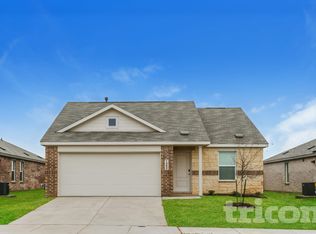 1324 Amapola Dr, Haslet, TX 76052