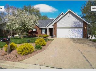 206 Glenmoor St #206, Collinsville, IL 62234