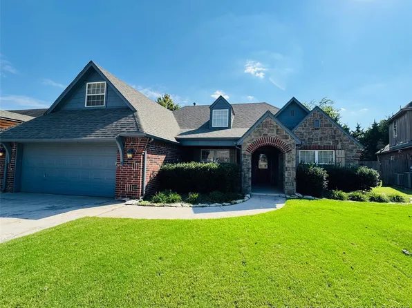 208 E 113th St S, Jenks, OK 74037