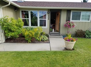 208 Wilshire St NW, East Wenatchee, WA 98802