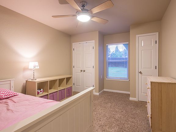 4th image of 1442 Allison Dr