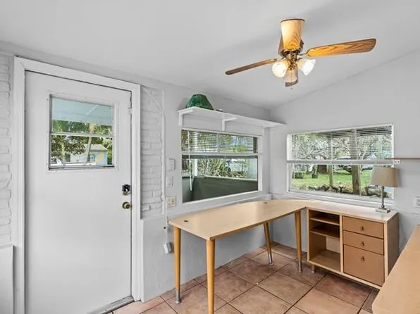 1136 Magnolia Street, West Palm Beach, FL 33405