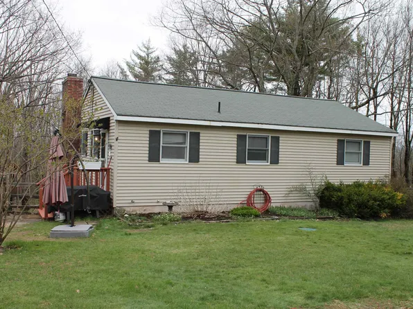 33 Blueberry Lane, Northfield, NH 03276