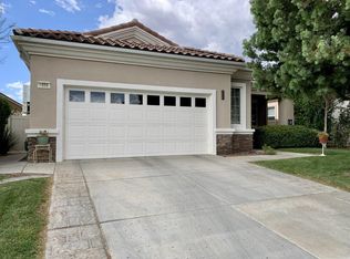 1086 Northview Dr, Beaumont, CA 92223